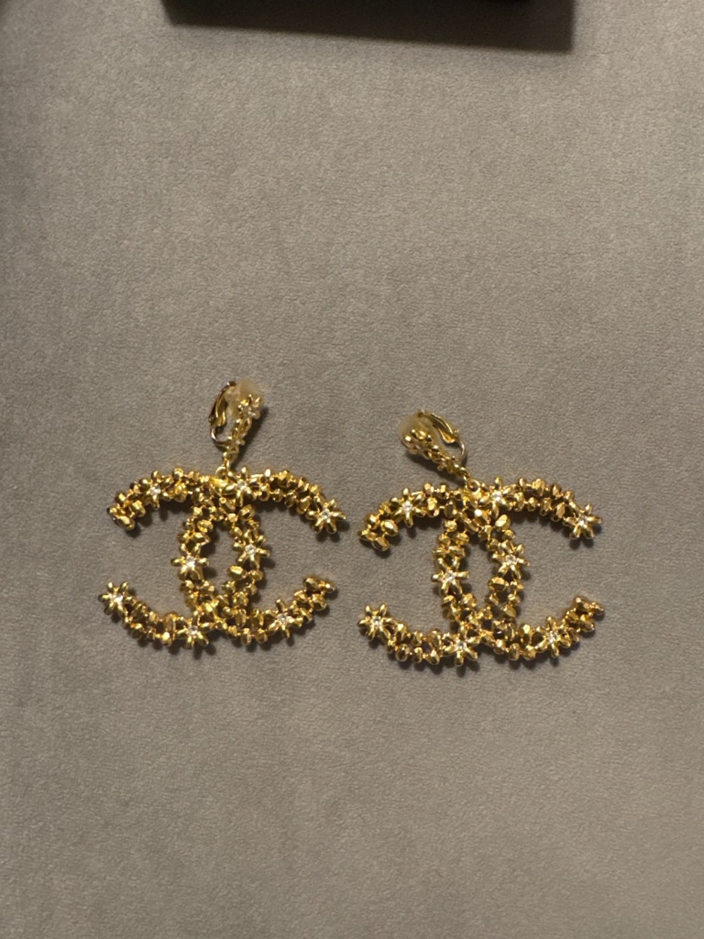 CHANEL EARRINGS